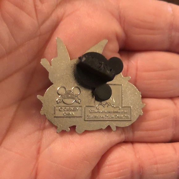 Disney Tinkerbell “Where Dreams come True Pin” - Picture 6 of 6